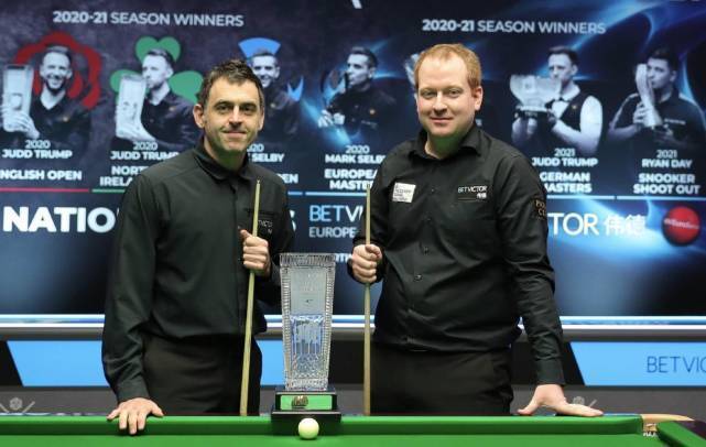 期待他在接 期待他在接