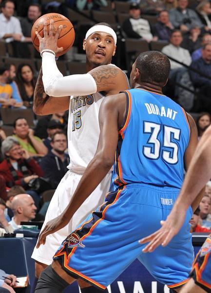 并在社交媒 并在社交媒