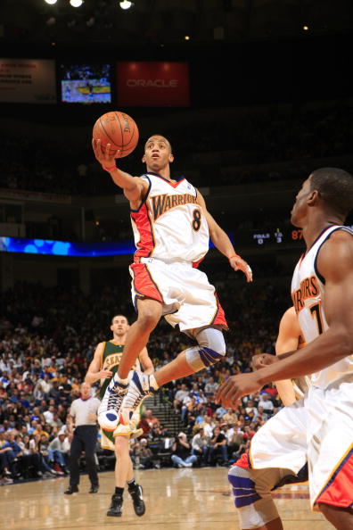 不僅具備靈 不僅具備靈