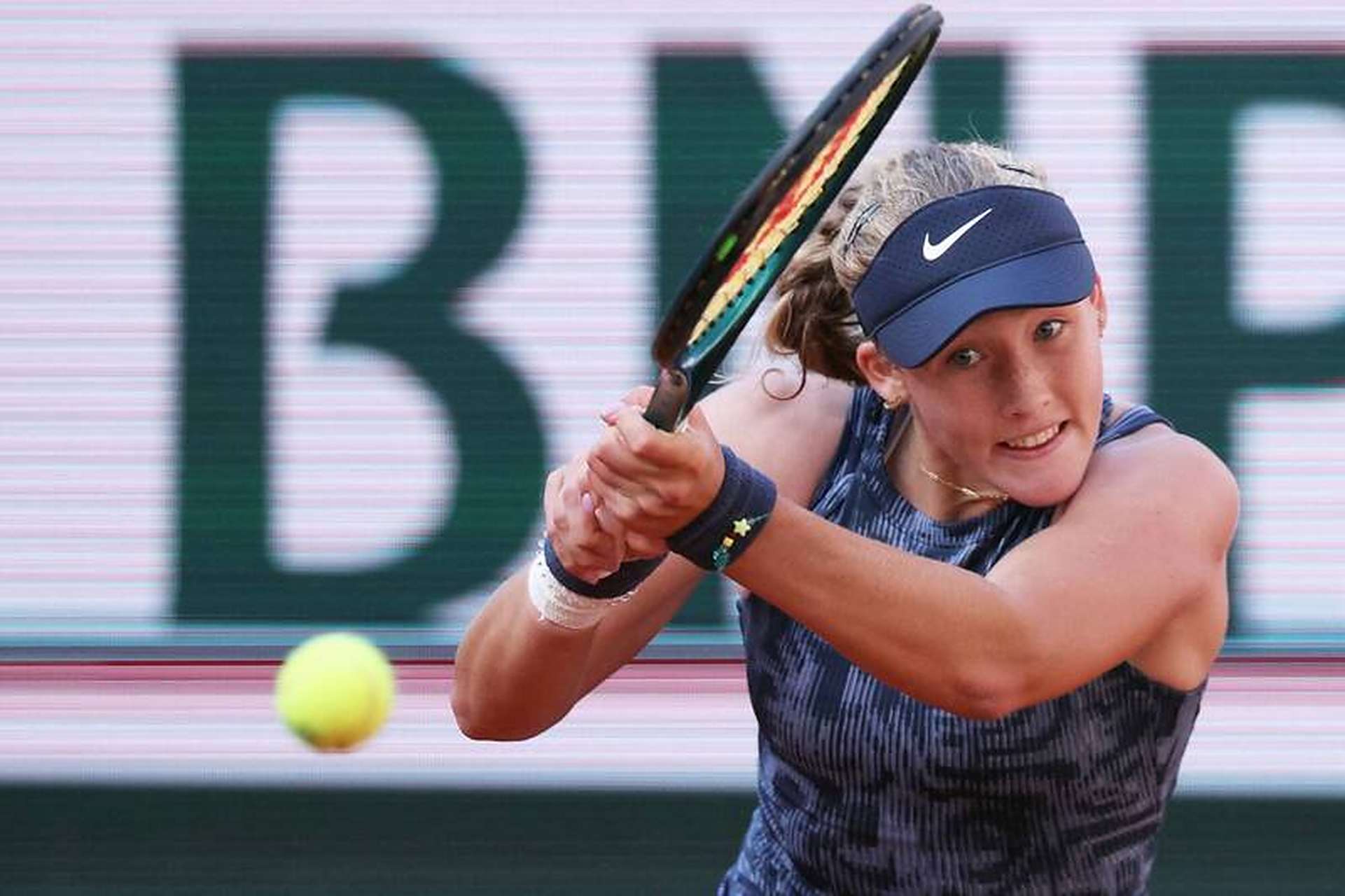 25日季后赛综述：莫兰特伤退灰熊惨遭雷霆逆转 快船34分狂胜掘金